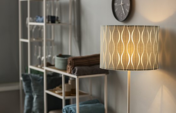 La web de una tienda de lámparas y muebles